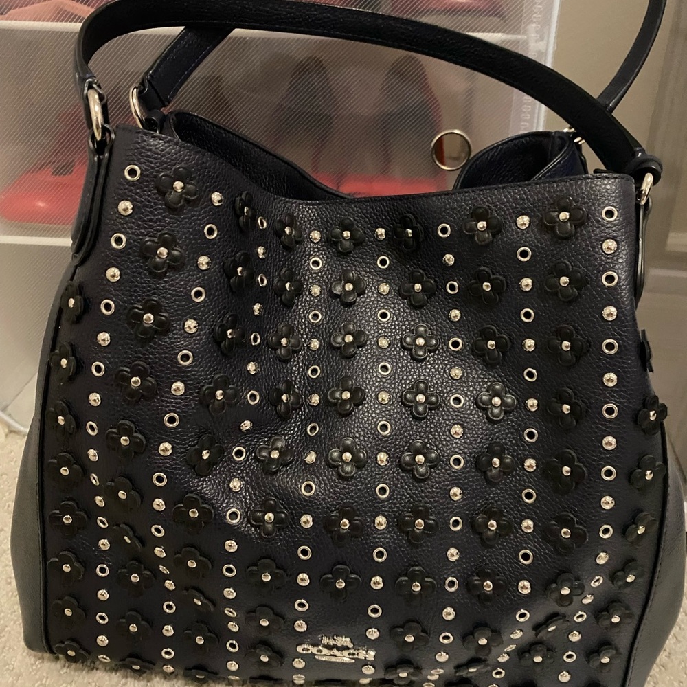 NWT Authentic Coach Edie Shoulder Bag 31 Floral & Rivets